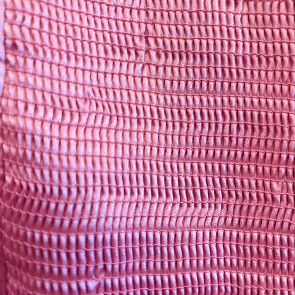 Wet Seal Pink Satin Bustier-Style Crop Top w Smocked Back – Size Medium EUC - Picture 9 of 10